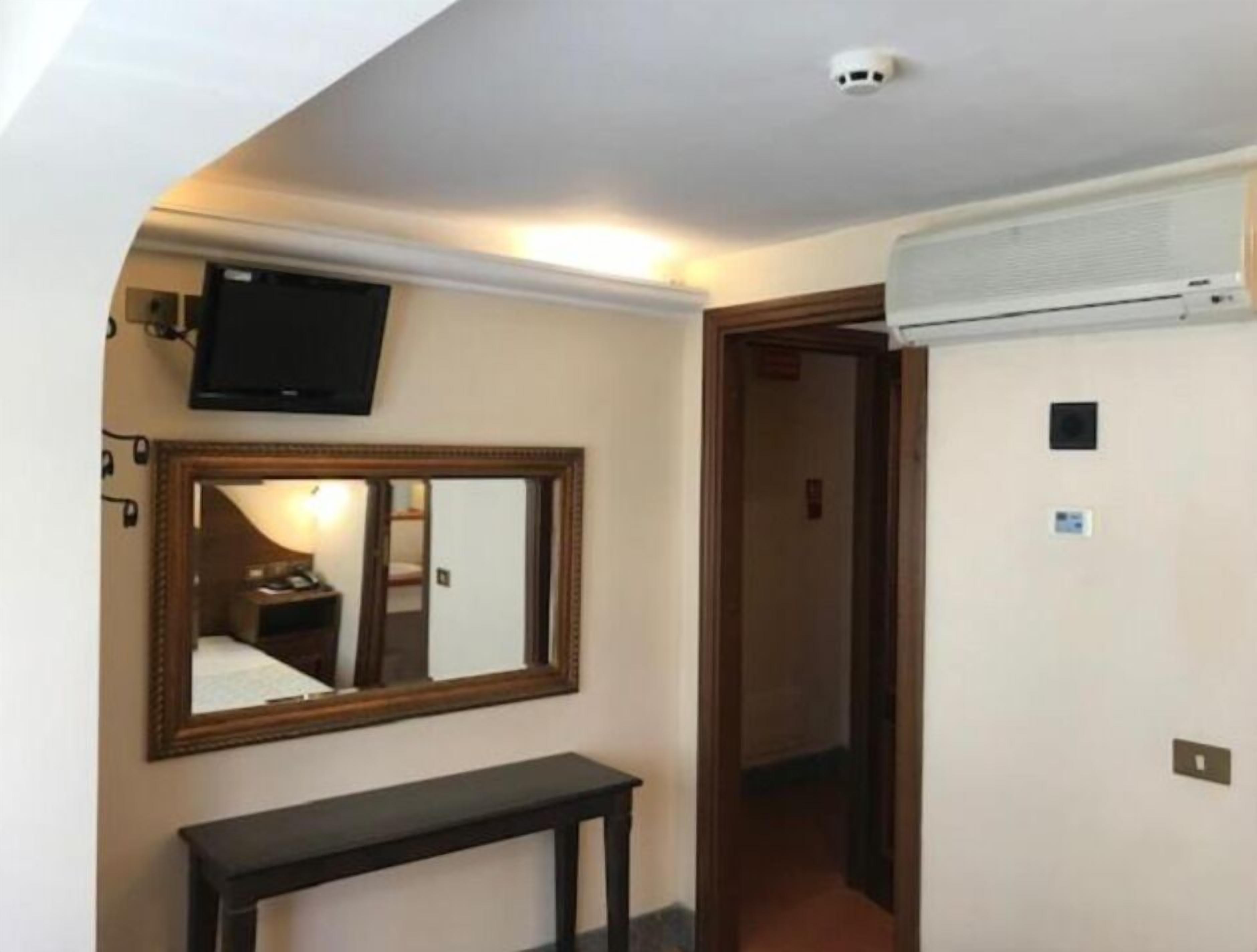 Hotel Okapi, Rome